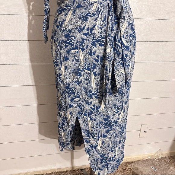 Reformation Rainey Dress Bali Blue Tropical One Shoulder Wrap Tie Size 8 - Picture 6 of 11